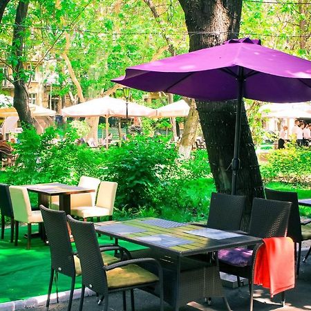 Hotel MAMAN Odessa Exterior foto