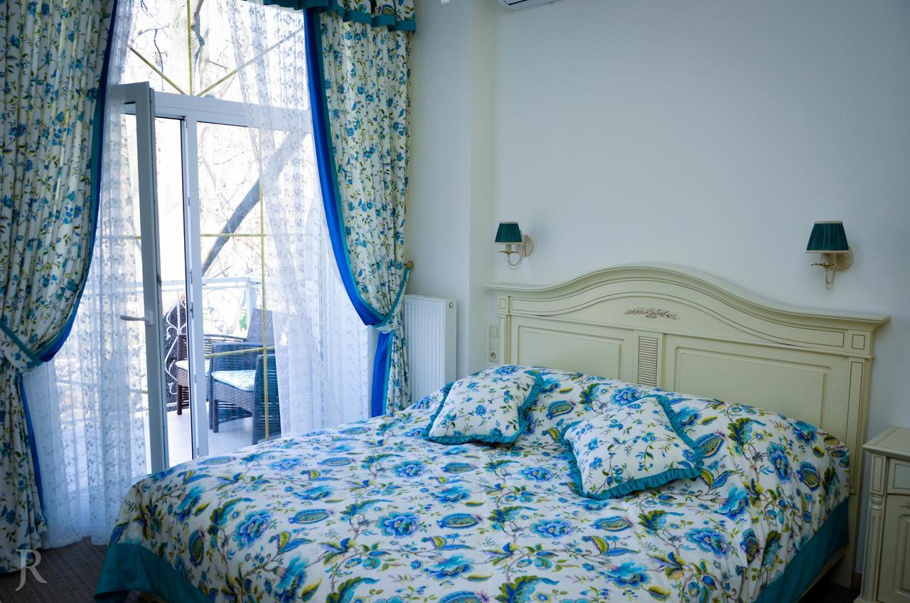 Hotel MAMAN Odessa Exterior foto