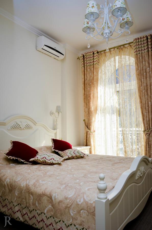 Hotel MAMAN Odessa Exterior foto
