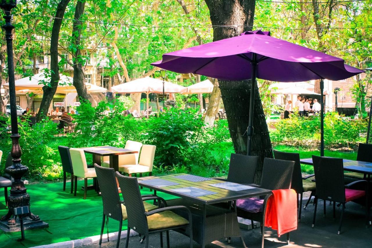 Hotel MAMAN Odessa Exterior foto